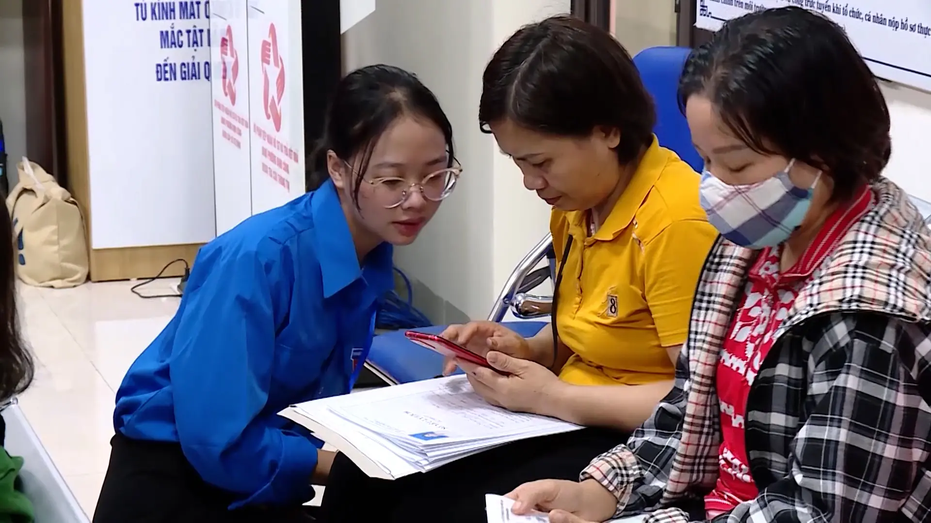 Xử lý hồ sơ đất đai đúng tiến độ cho người dân